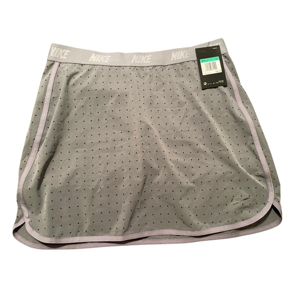 Nike Girls Golf Skort Grey Polka Dot, Size XL NWT - Picture 1 of 6